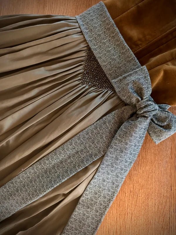 ADELE Dirndl Apron Olive Green 